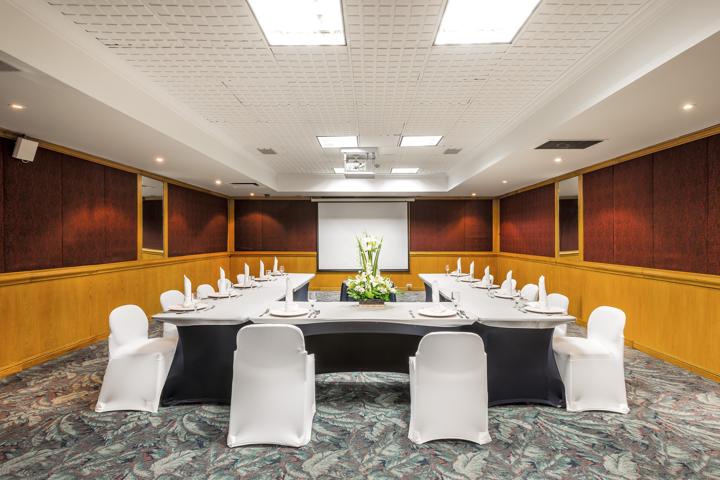 Hotel Dann Carlton Богота Екстериор снимка Meeting room