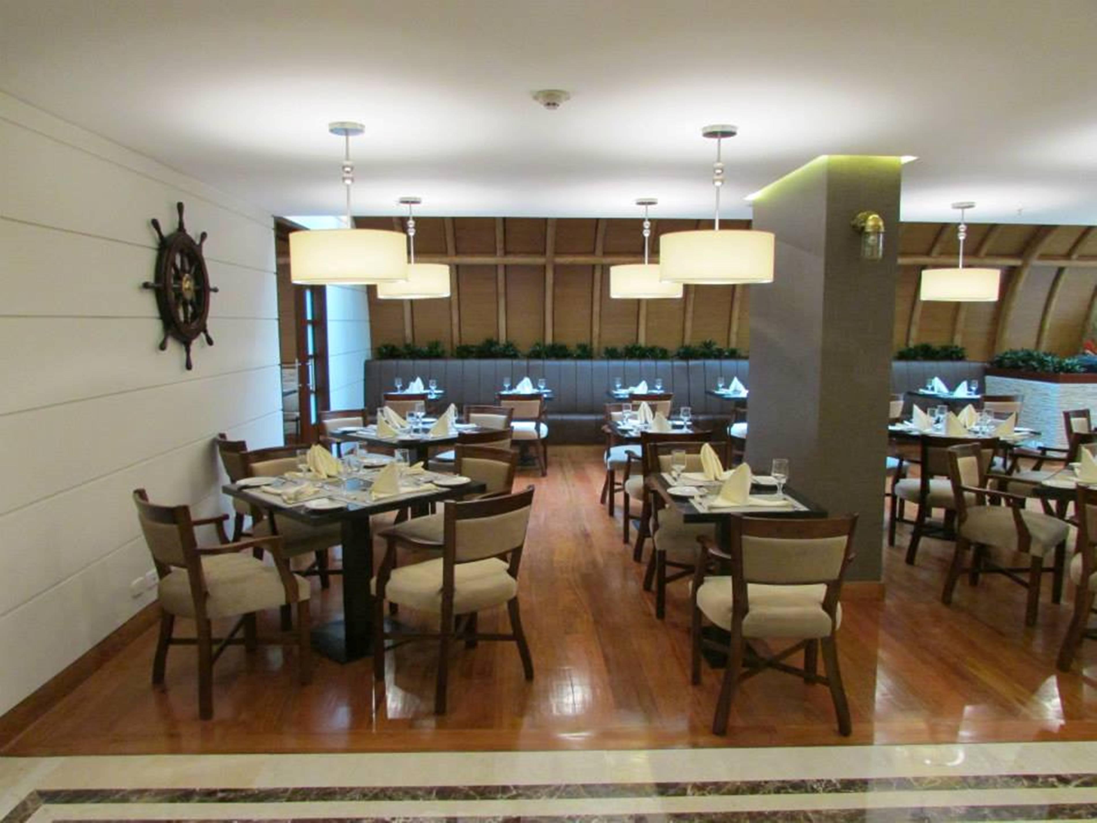 Hotel Dann Carlton Богота Екстериор снимка The restaurant