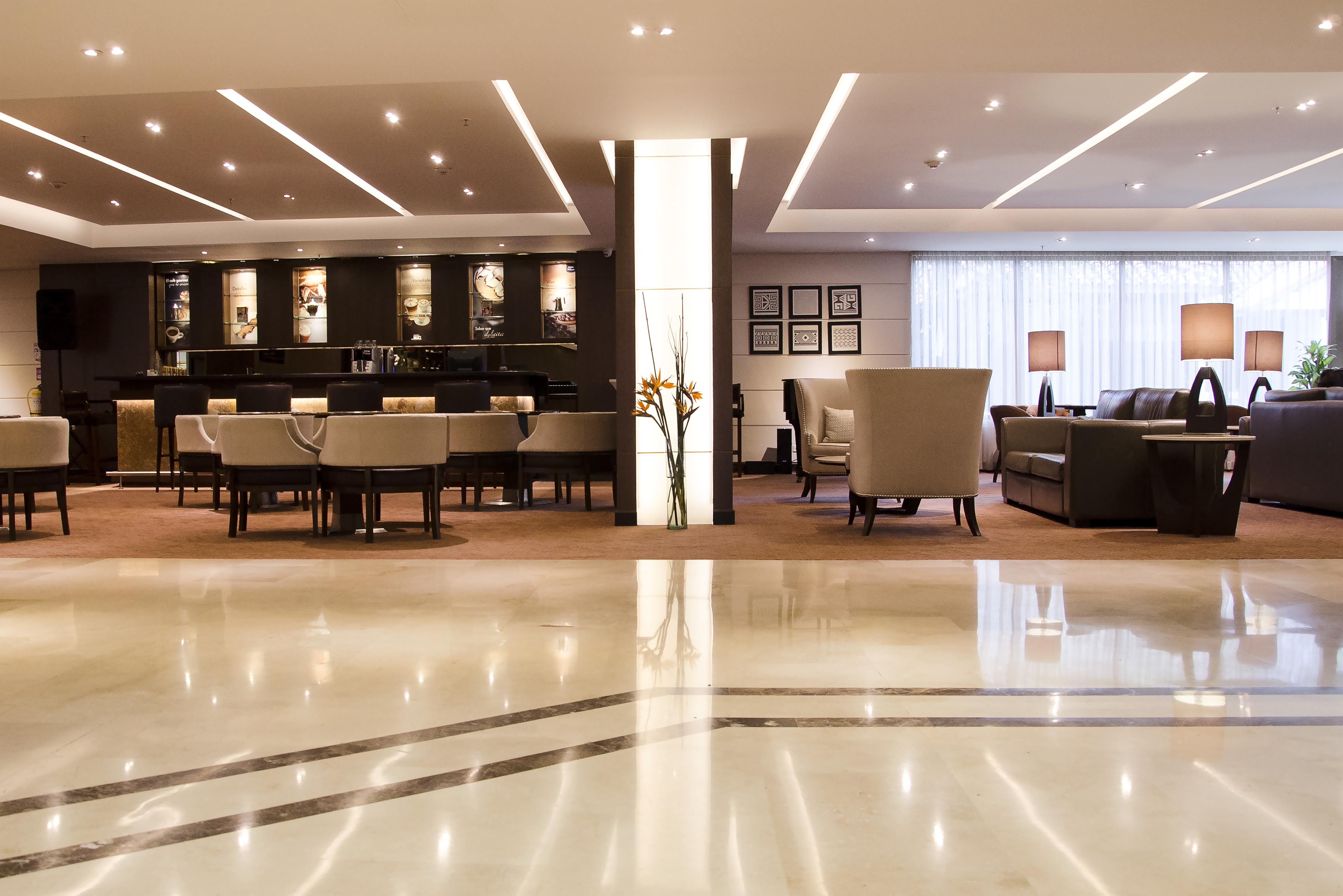 Hotel Dann Carlton Богота Екстериор снимка The lobby of the hotel